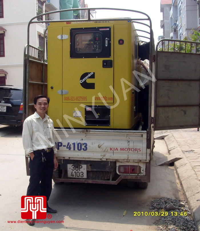 The set of Cummins soundproof generator was delivered to customer in Ha Noi on 2010 March 29th