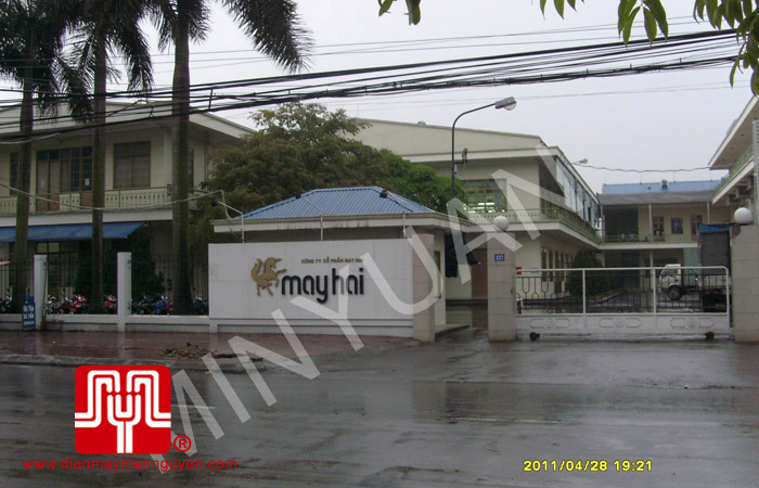 The set of 450KVA Shangchai soundproof generator was delivered to MAYHAI JSC in Hai Phong