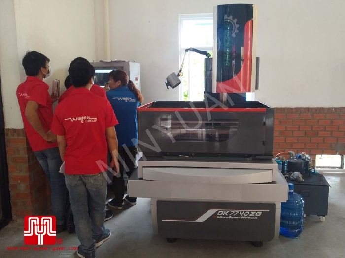 Middle Speed Wire Cutting CNC 7740ZG Machine was delivered to customer in HCM on 30/10/2017