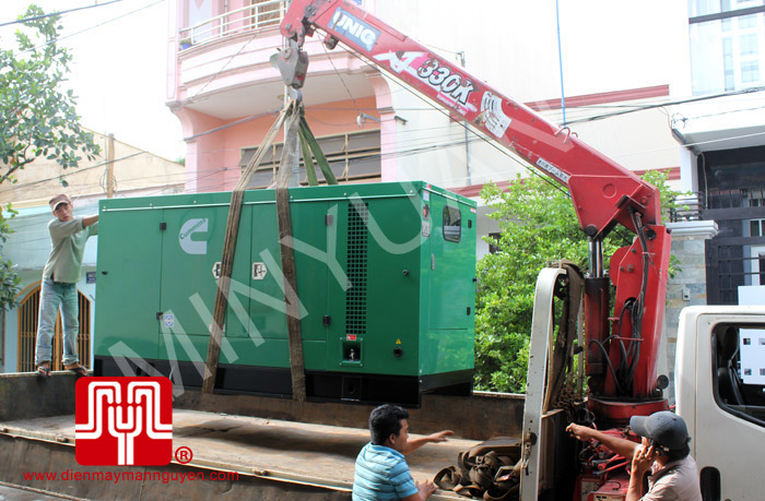 The set of 100KVA Cummins soundproof Generator was delivered to customer in Ho Chi Minh on 2011 June 24th