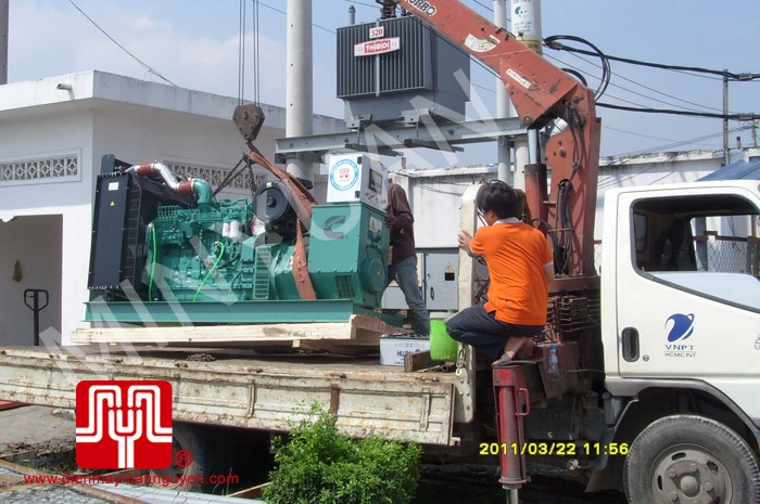 The set of 230KVA Cummins opentype generator was delivered to customer in Ho Chi Minh on 2011 March 22th